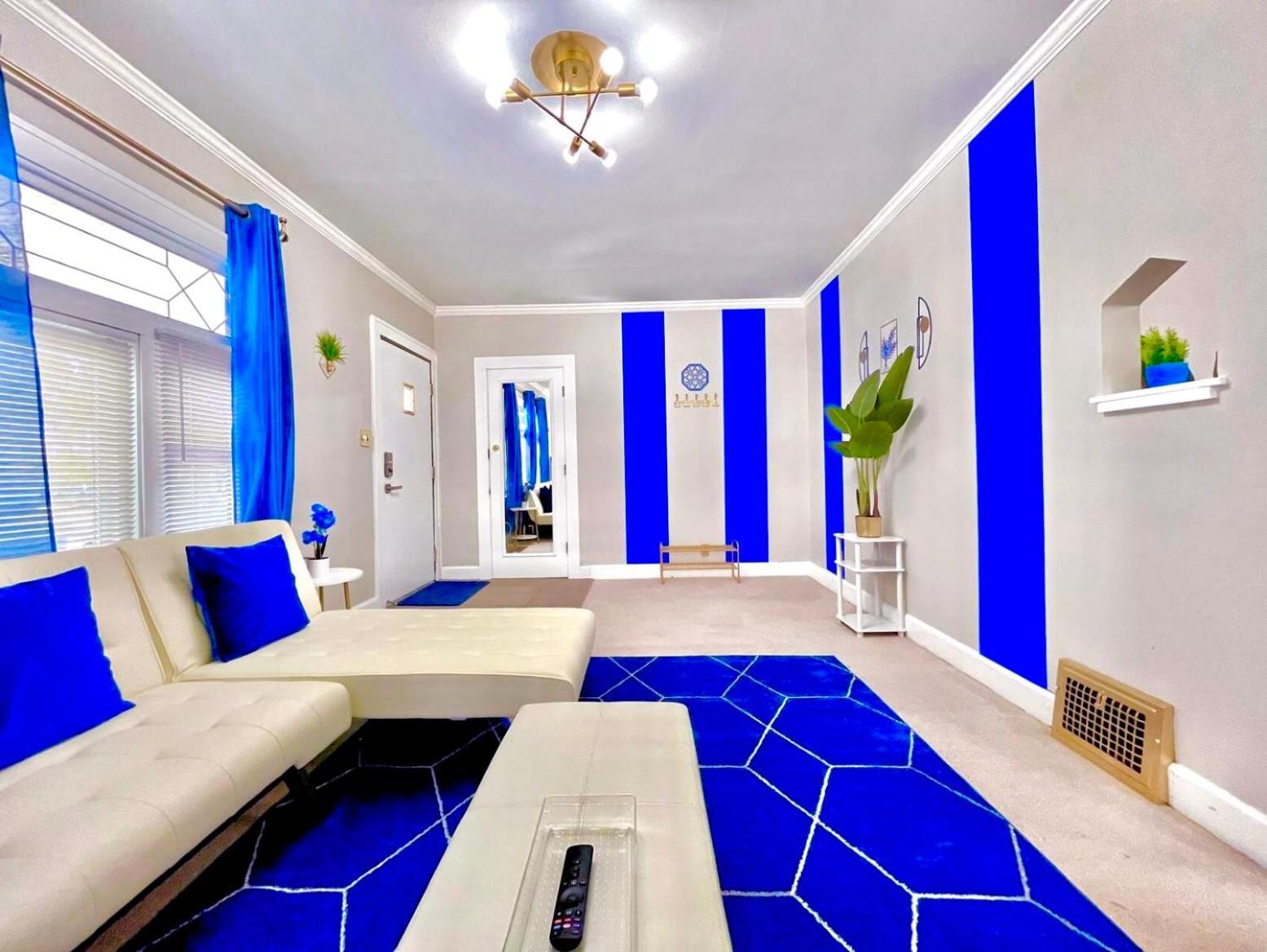 The Sapphire Haven - Your Old Brooklyn Oasis Awaits Families, Couples, Business Travelers Near Downtown With Parking, 300 Mb Wifi & Self Check-In Cleveland Extérieur photo