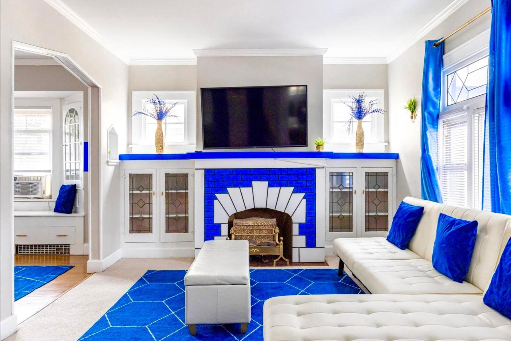 The Sapphire Haven - Your Old Brooklyn Oasis Awaits Families, Couples, Business Travelers Near Downtown With Parking, 300 Mb Wifi & Self Check-In Cleveland Extérieur photo