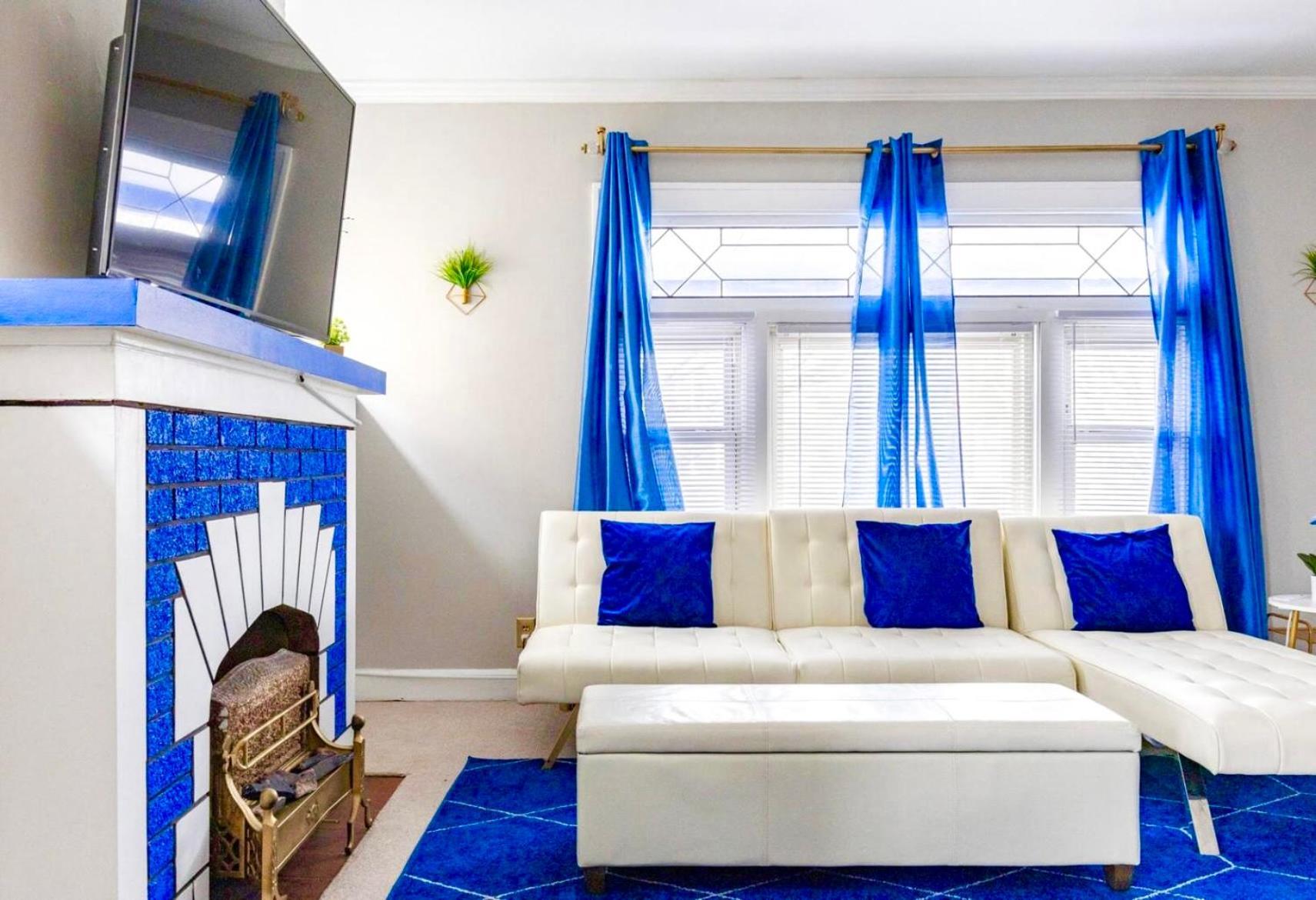 The Sapphire Haven - Your Old Brooklyn Oasis Awaits Families, Couples, Business Travelers Near Downtown With Parking, 300 Mb Wifi & Self Check-In Cleveland Extérieur photo