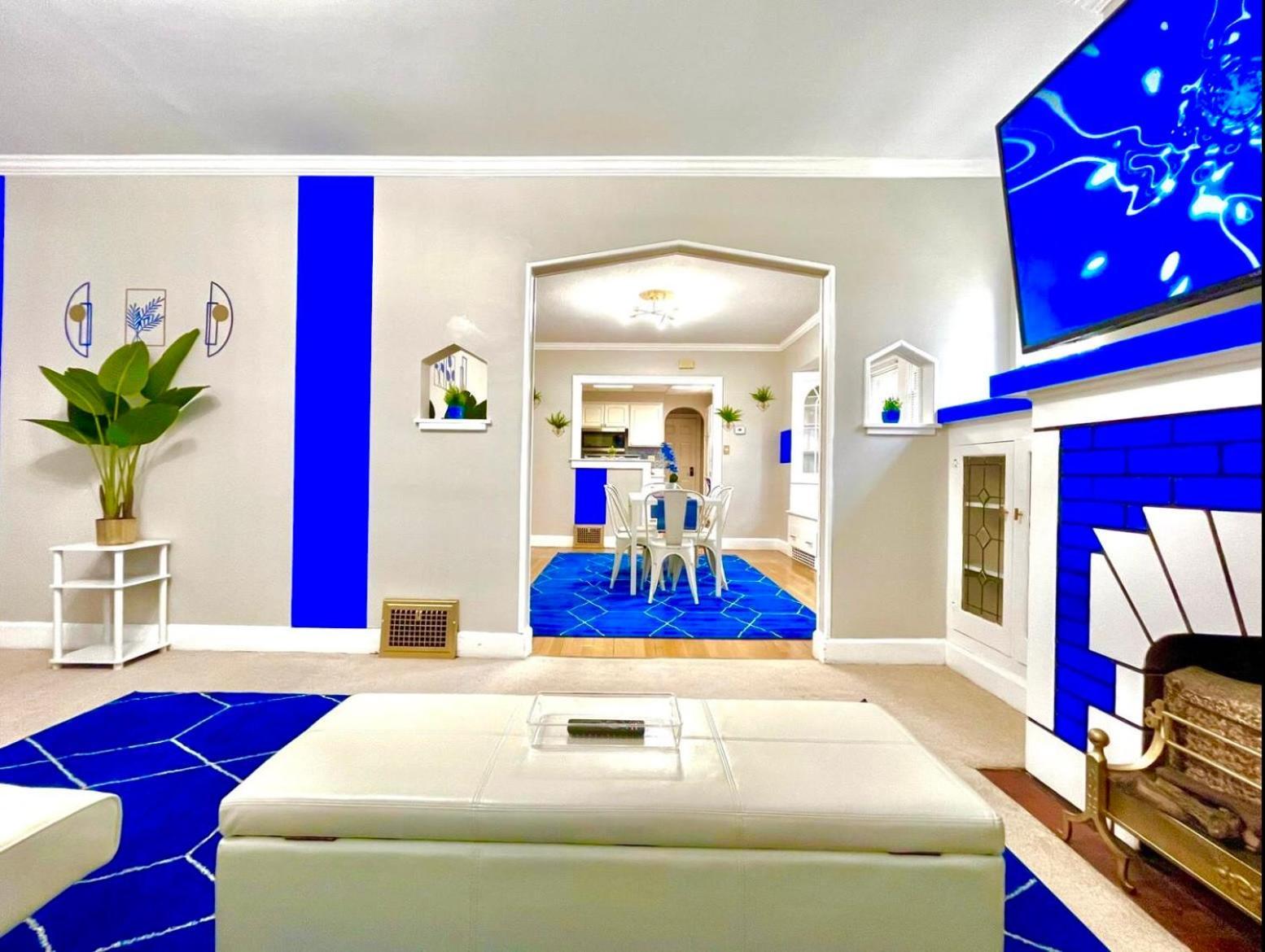 The Sapphire Haven - Your Old Brooklyn Oasis Awaits Families, Couples, Business Travelers Near Downtown With Parking, 300 Mb Wifi & Self Check-In Cleveland Extérieur photo