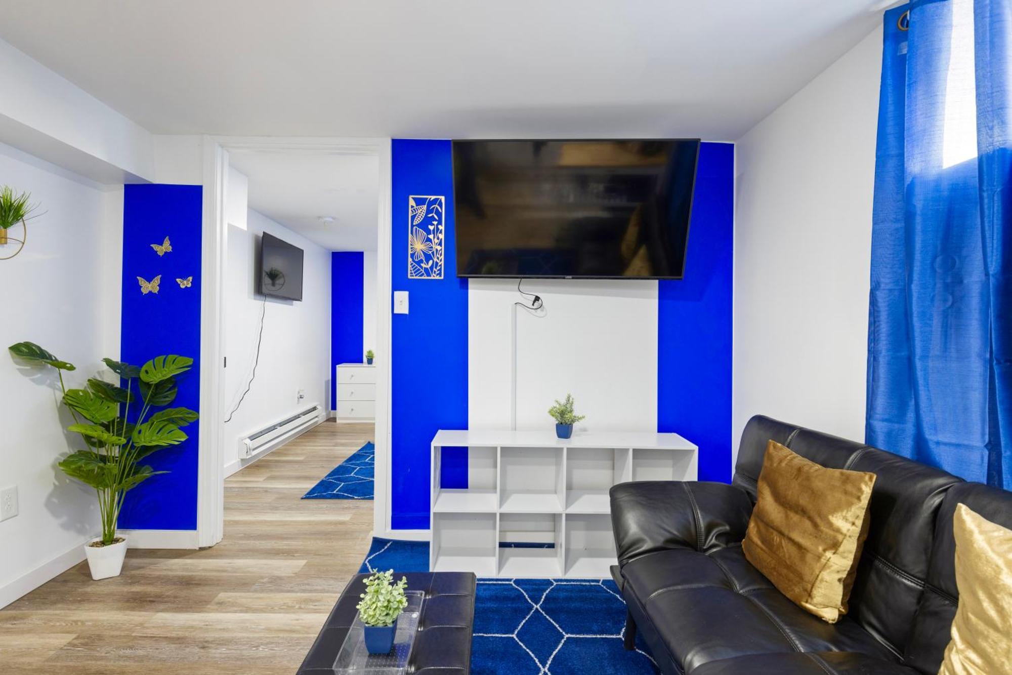 The Sapphire Haven - Your Old Brooklyn Oasis Awaits Families, Couples, Business Travelers Near Downtown With Parking, 300 Mb Wifi & Self Check-In Cleveland Extérieur photo